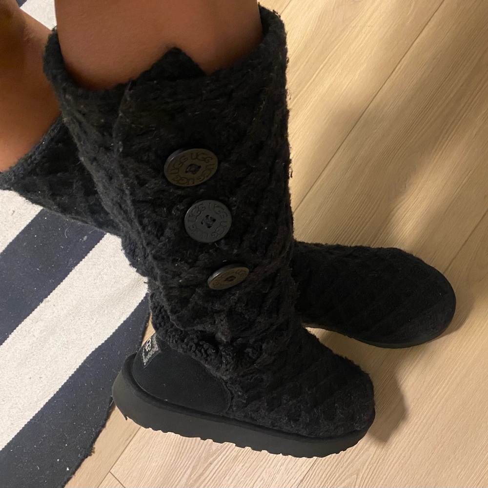 TALL UGGS ARE BACK FOR 2025! Cozy UGG Black Knit Lattice Cardy Boots SZ 10
